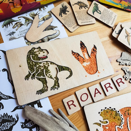 Sensory Tray (Tyrannosaurus) - Natural